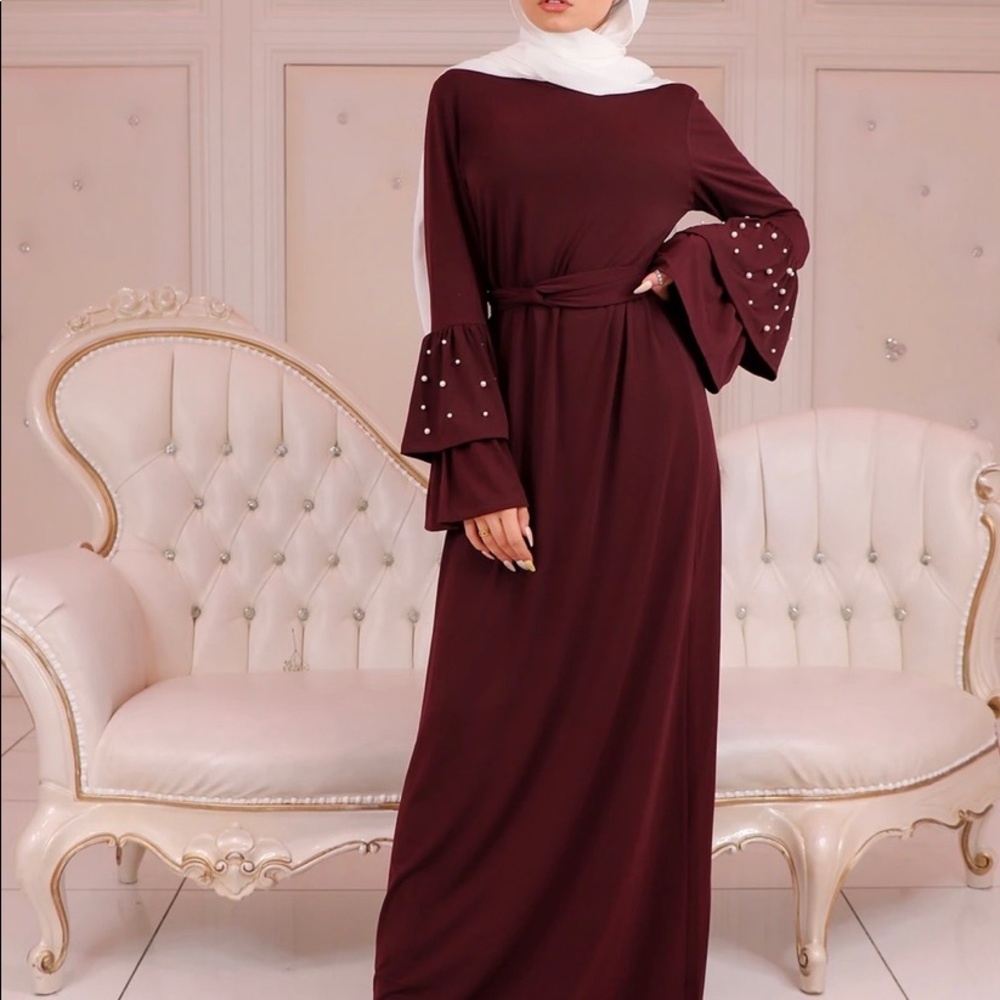 Mahogany modest dress/abaya